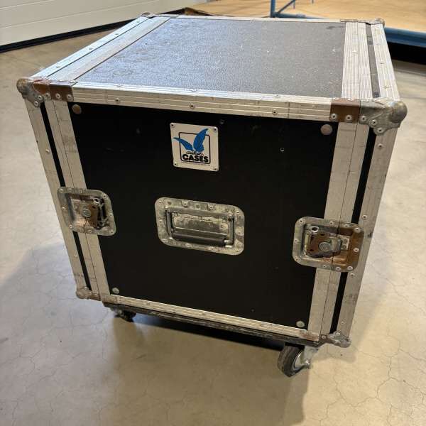 Amptown Amprack 10HE 45cm tief inkl. Rachschublade Gebrauchtware