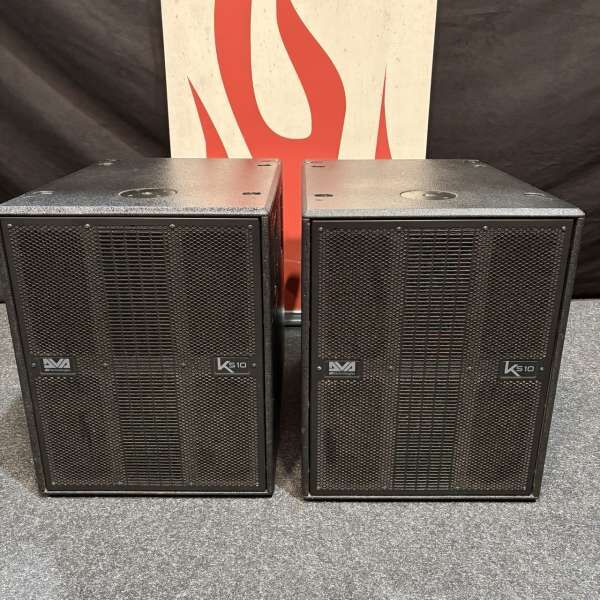 dB Technologies DVA KS10 SUB Set 2 mit Covern und Rollen Gebrauchtware