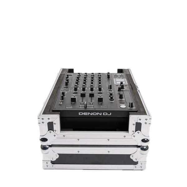 Magma Multi-Format Case Player/Mixer