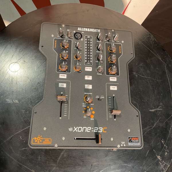 Allen & Heath XONE:23C B-Ware